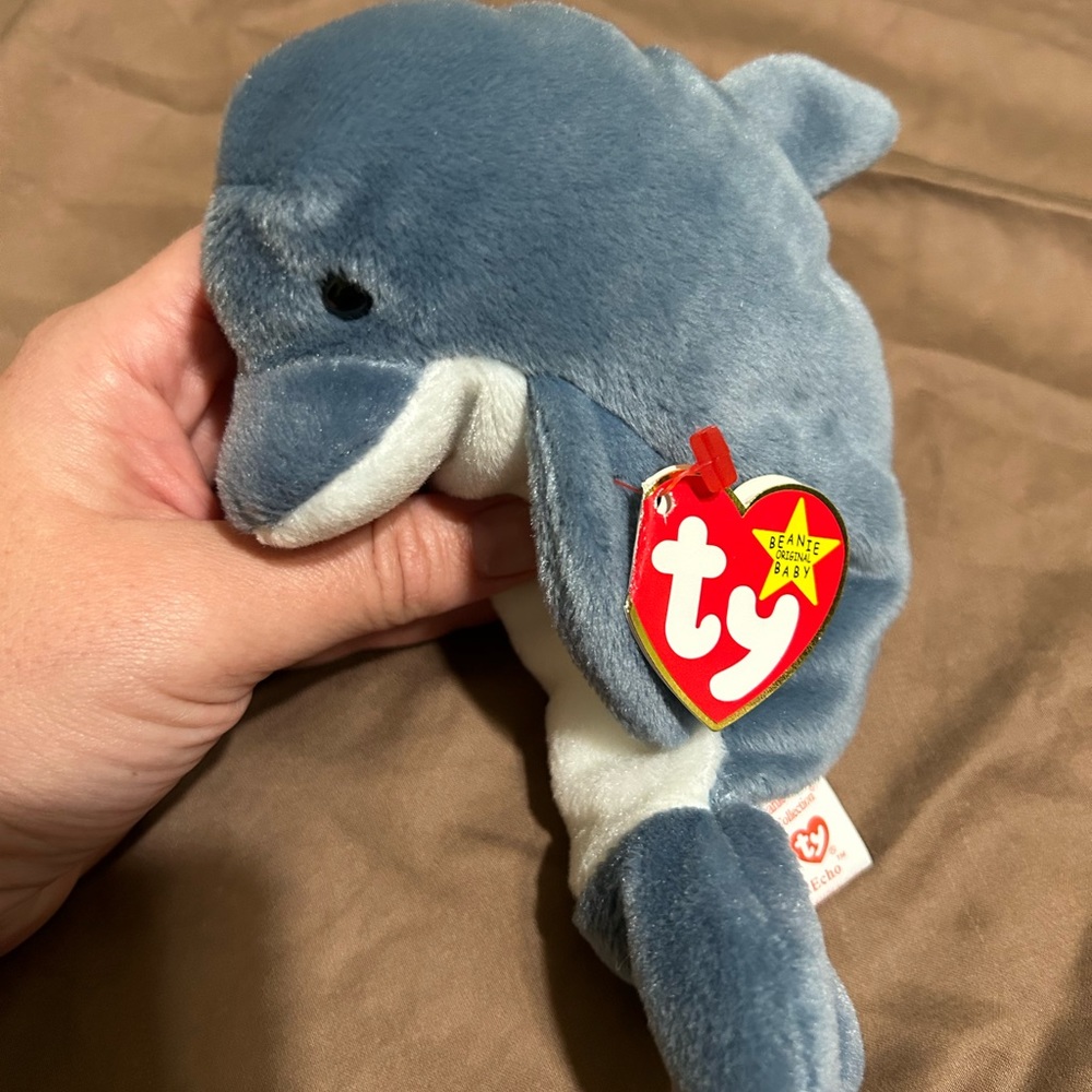 Echo the dolphin Ty beanie baby